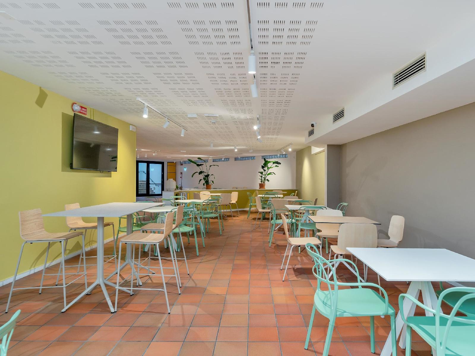 Alba Hotel