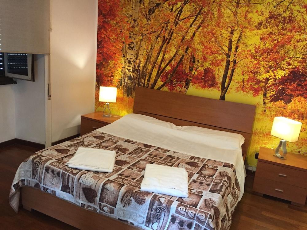 Clara House Roma
