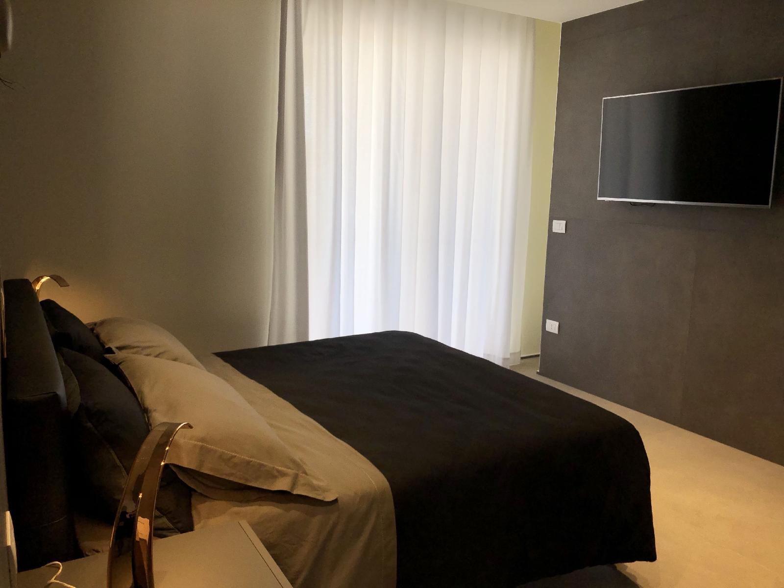 Golden Suites 50
