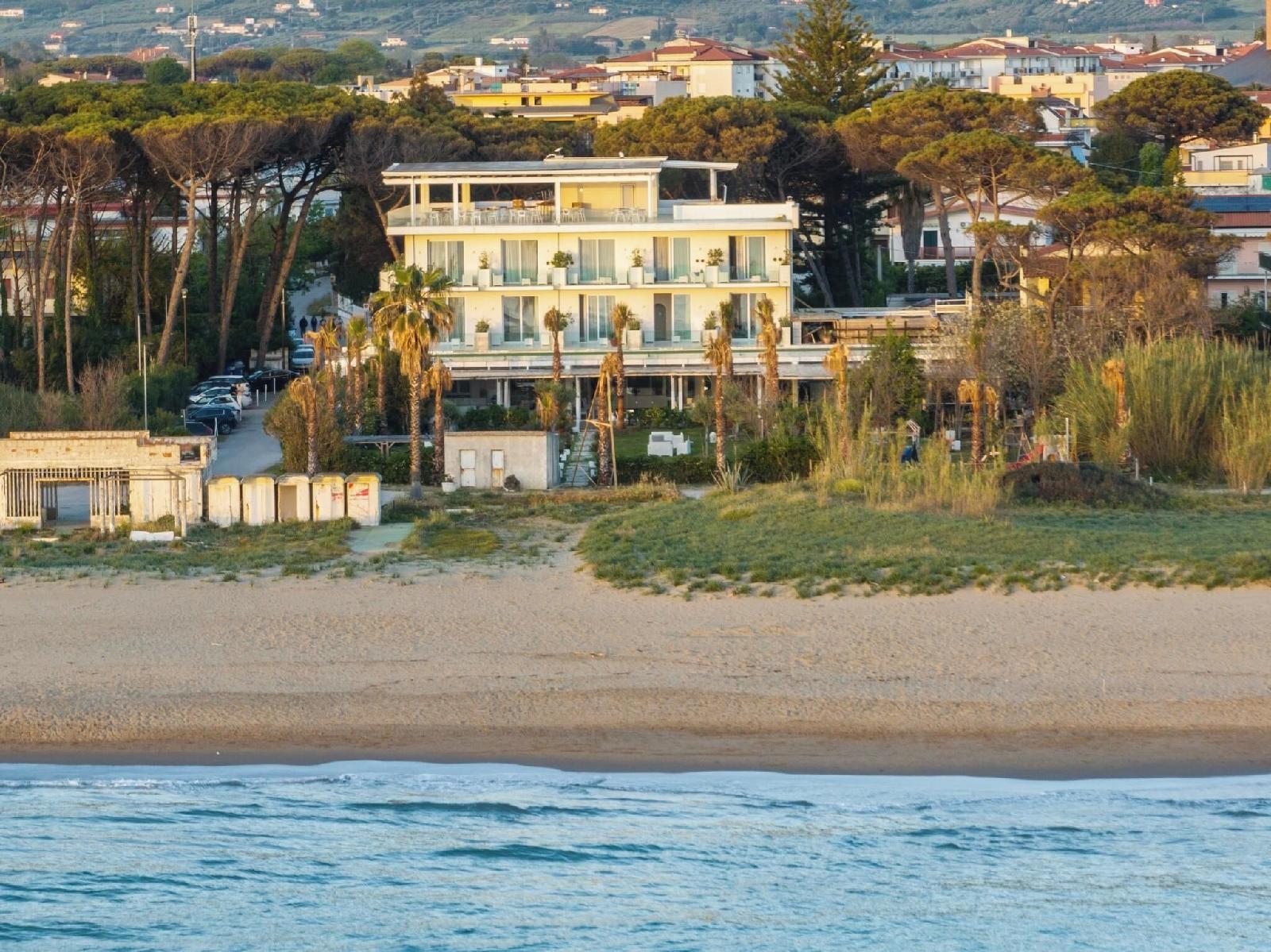 Hotel Artemide Mare