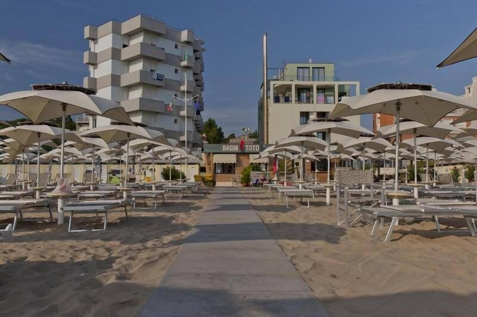 Plaza