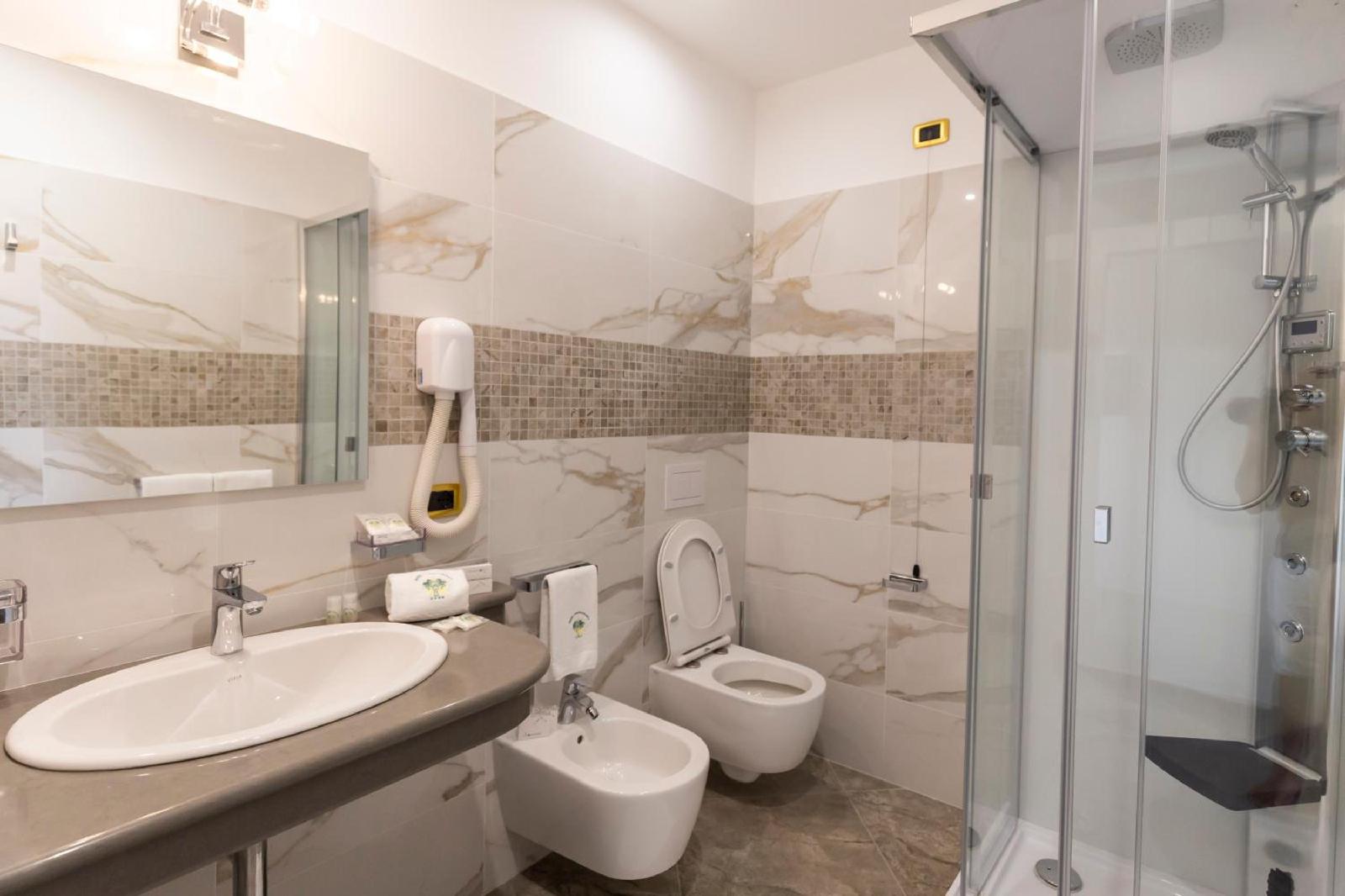 Hotel Santa Chiara