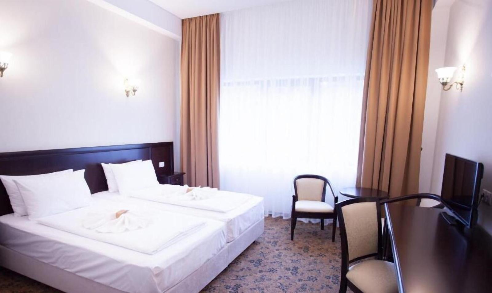 Rediu Hotel And Restaurant