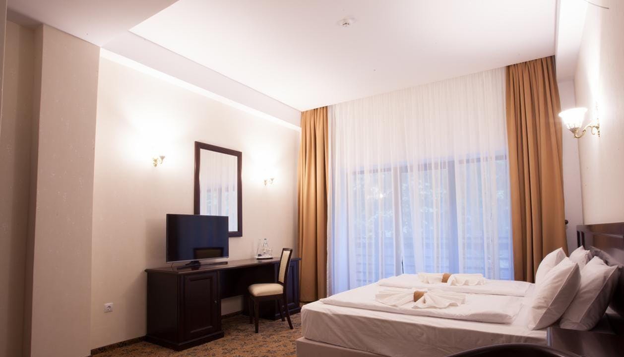 Rediu Hotel And Restaurant