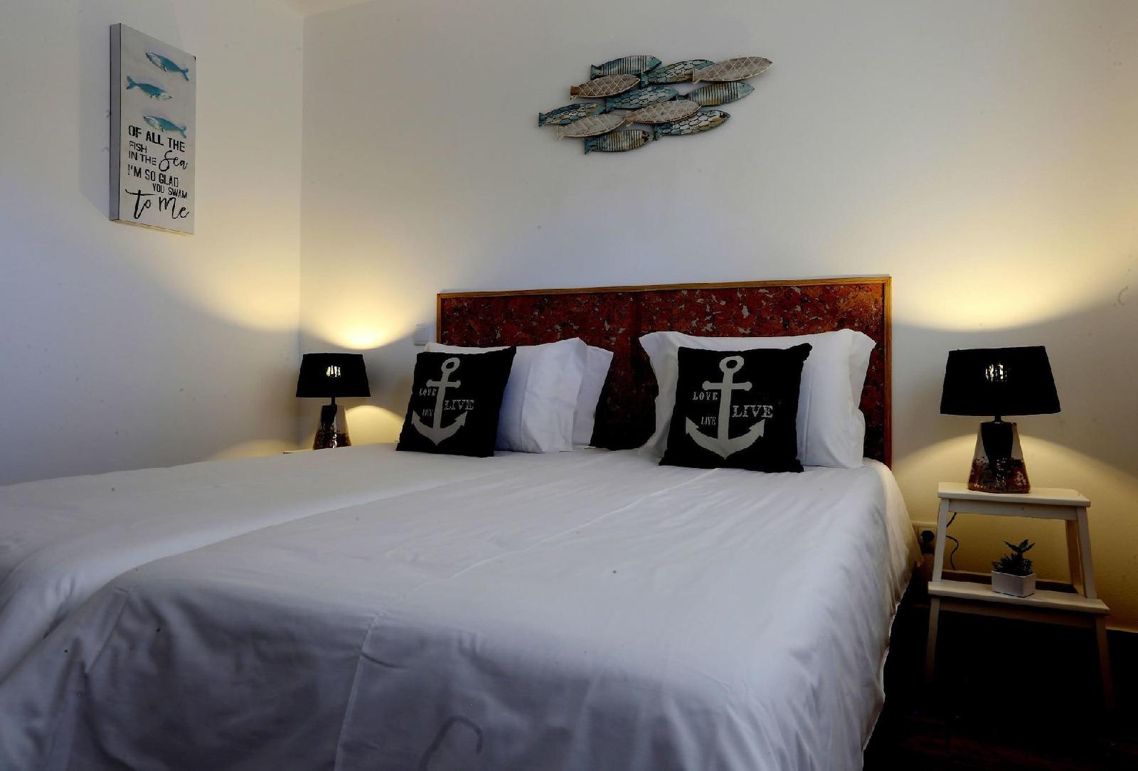 Sagres Sun Stay Surf Camp & Hostel