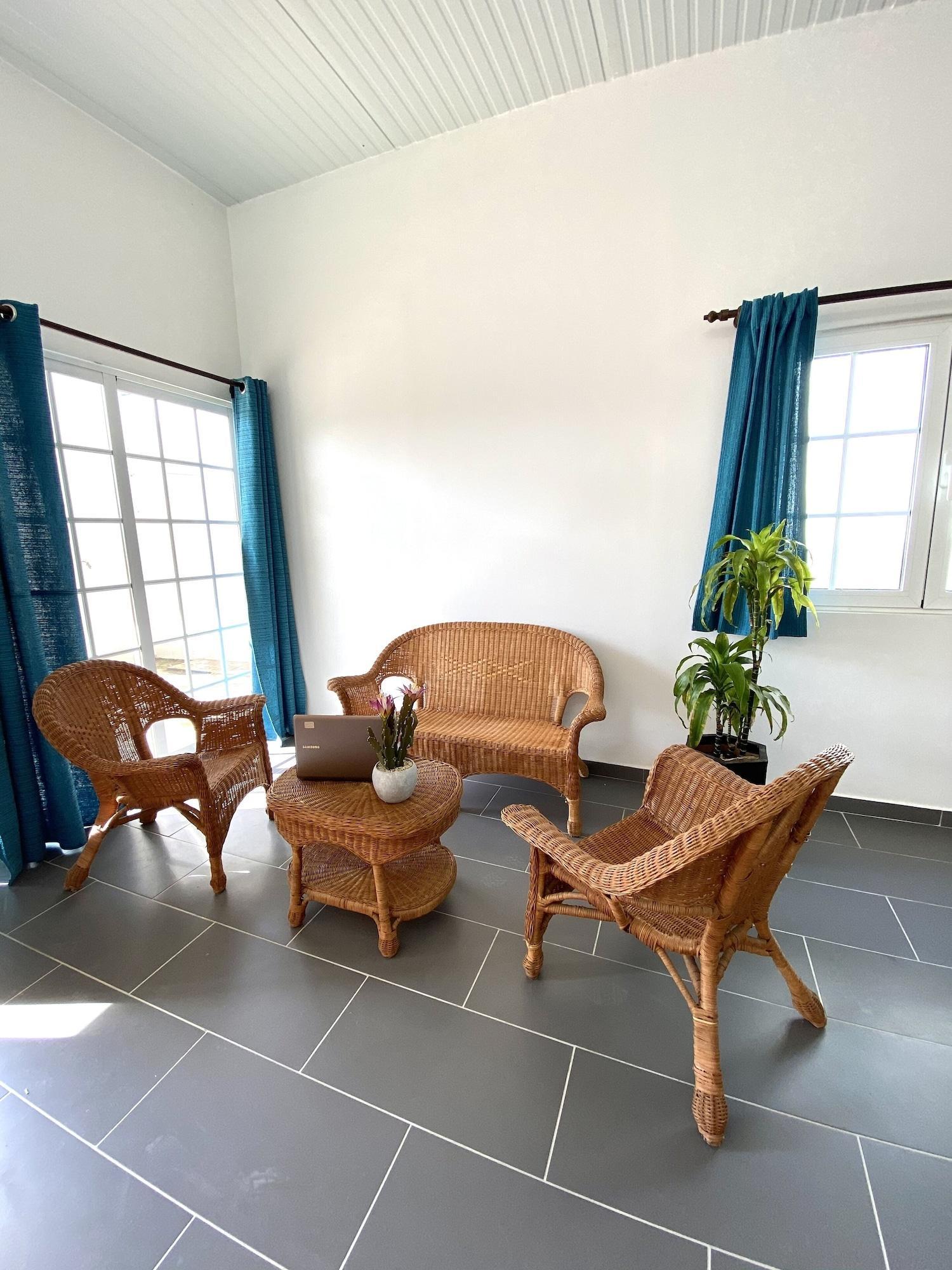Sagres Sun Stay Surf Camp & Hostel