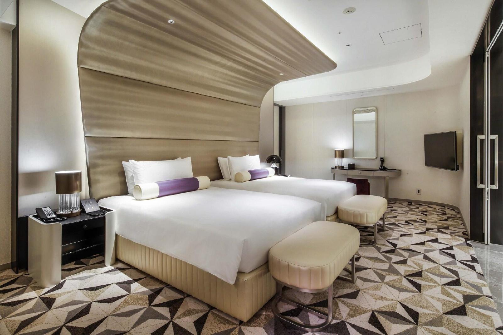 The Kahala Hotel & Resort Yokohama
