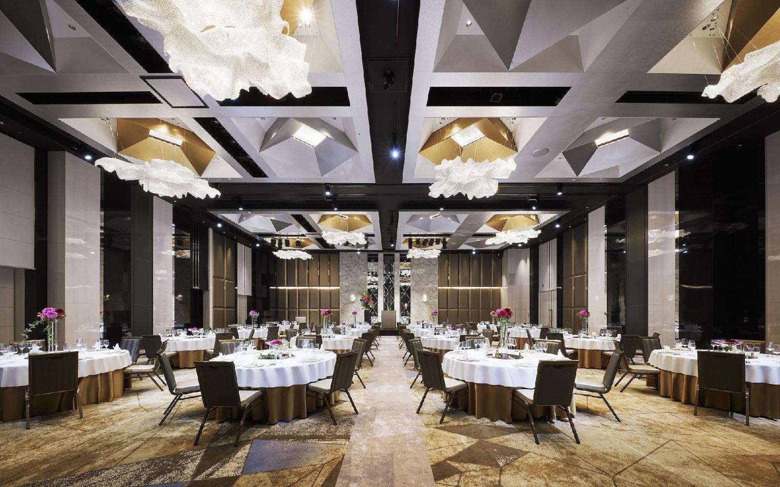 The Kahala Hotel & Resort Yokohama