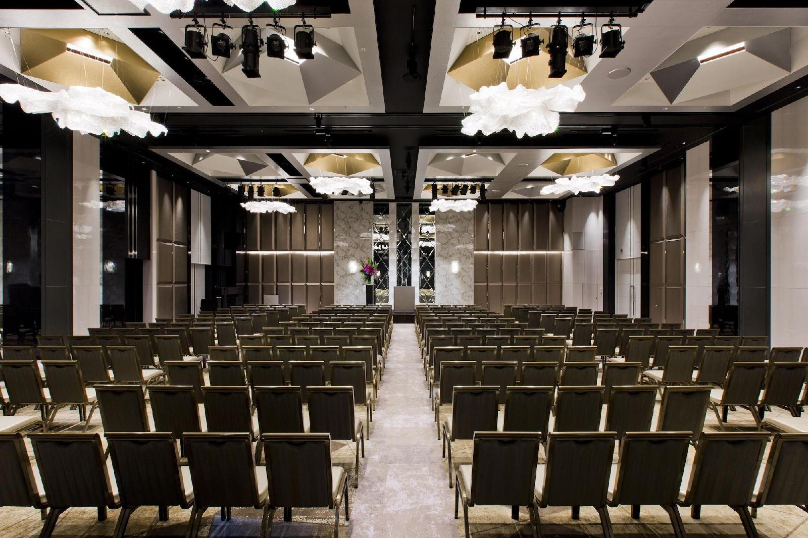 The Kahala Hotel & Resort Yokohama
