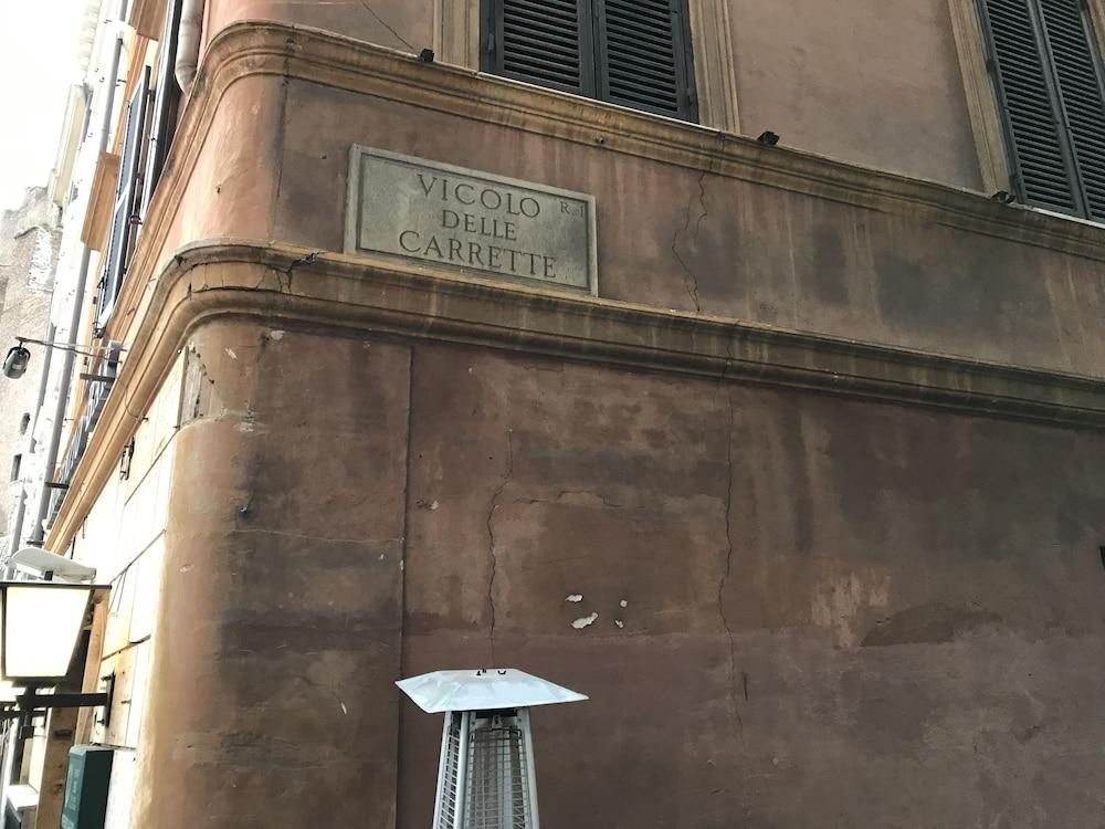 Suites Imperiali Guest House