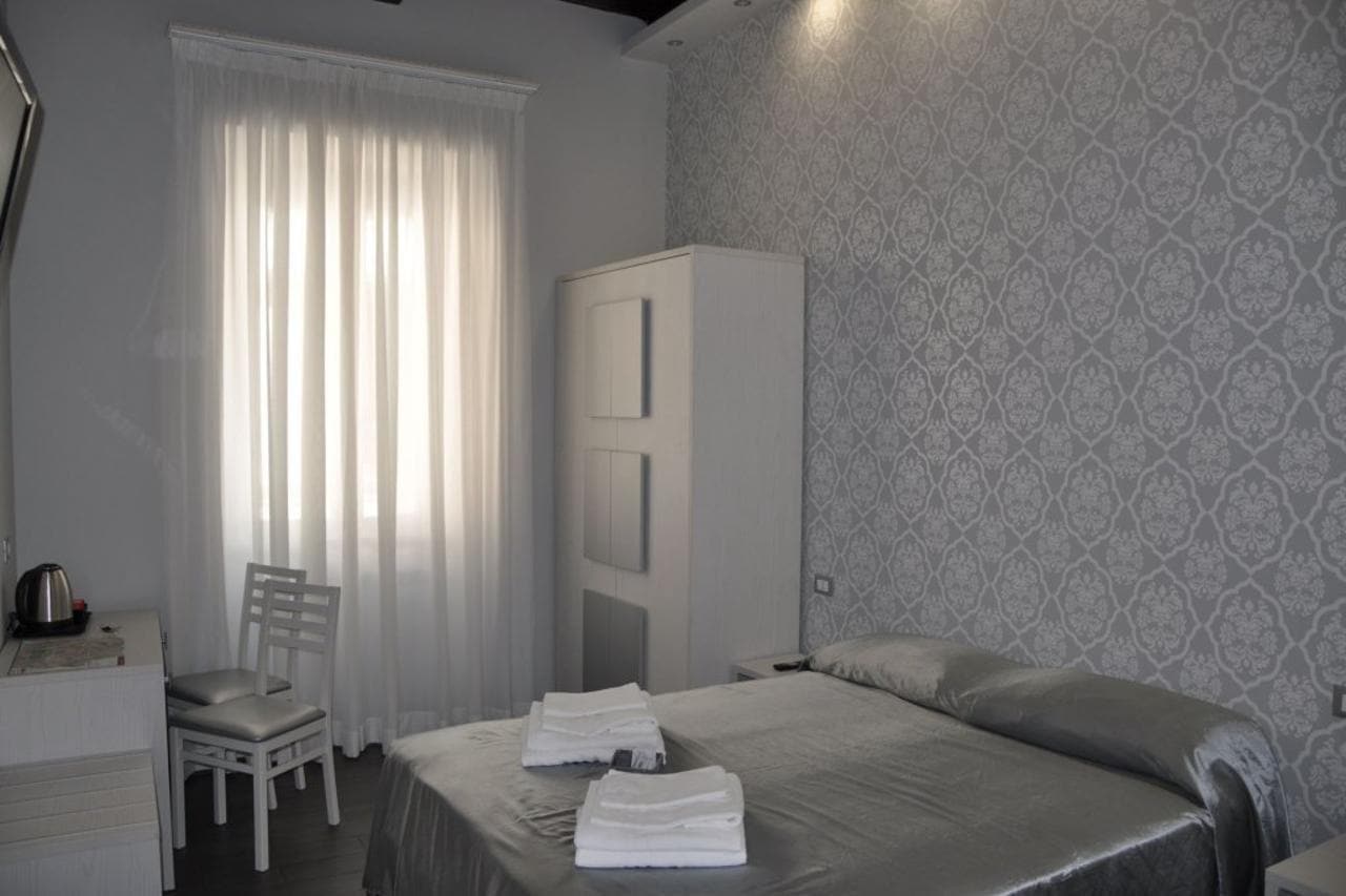 Suites Imperiali Guest House