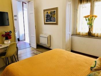 Rarityart Minihotel