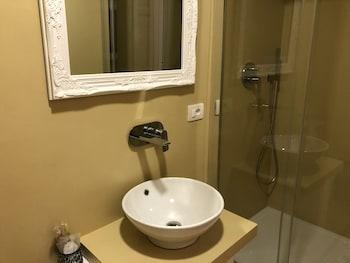 Rarityart Minihotel