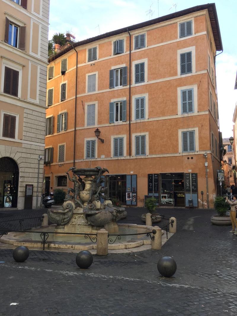 Reginella Suites