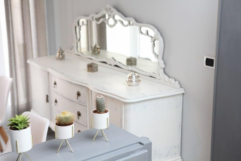 Rudiae Boutique