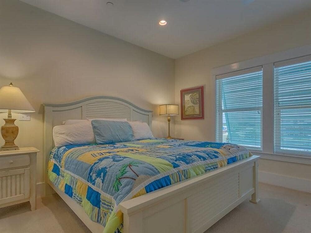 Casa Del Sol by Meyer Vacation Rentals