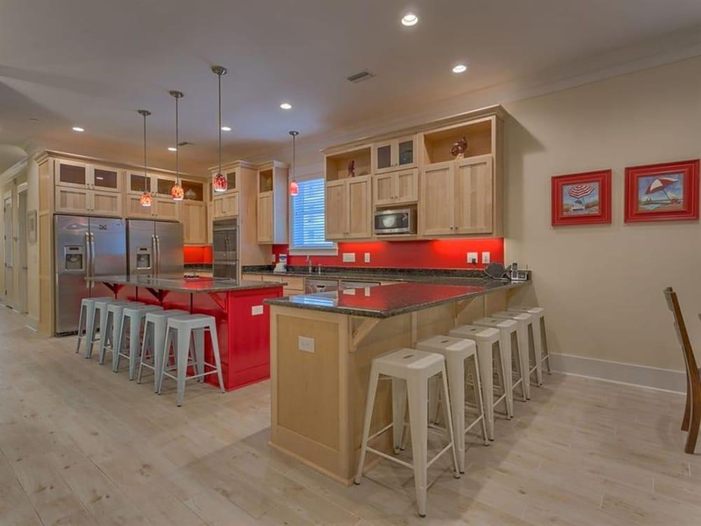 Casa Del Sol by Meyer Vacation Rentals