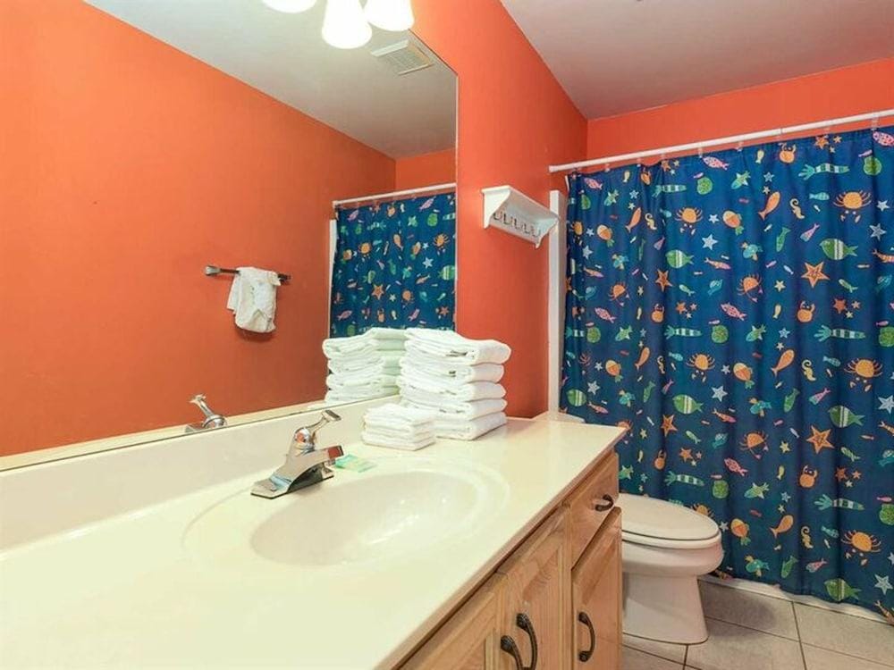 Blue Parrot 1 by Meyer Vacation Rentals
