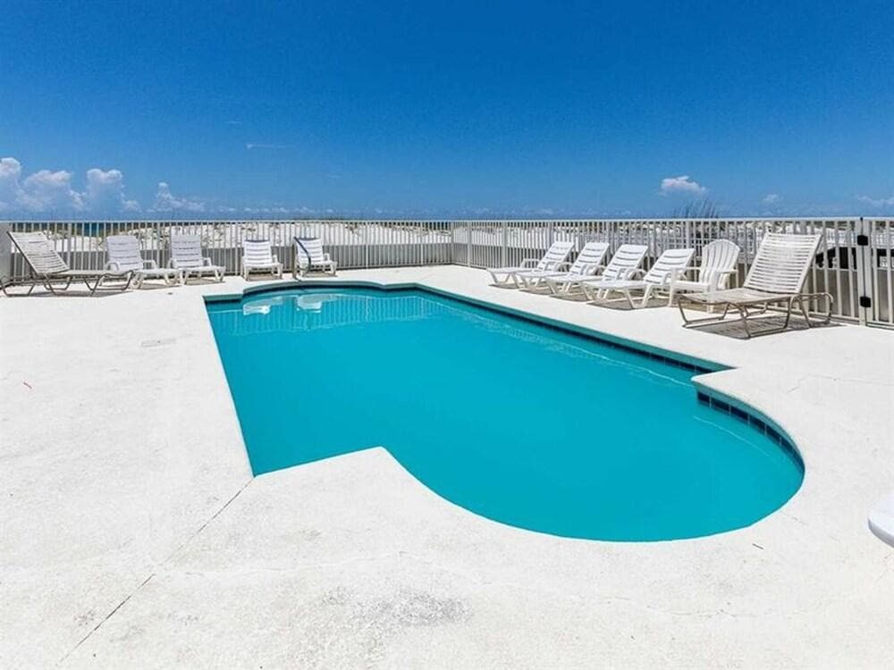 Blue Parrot 1 by Meyer Vacation Rentals