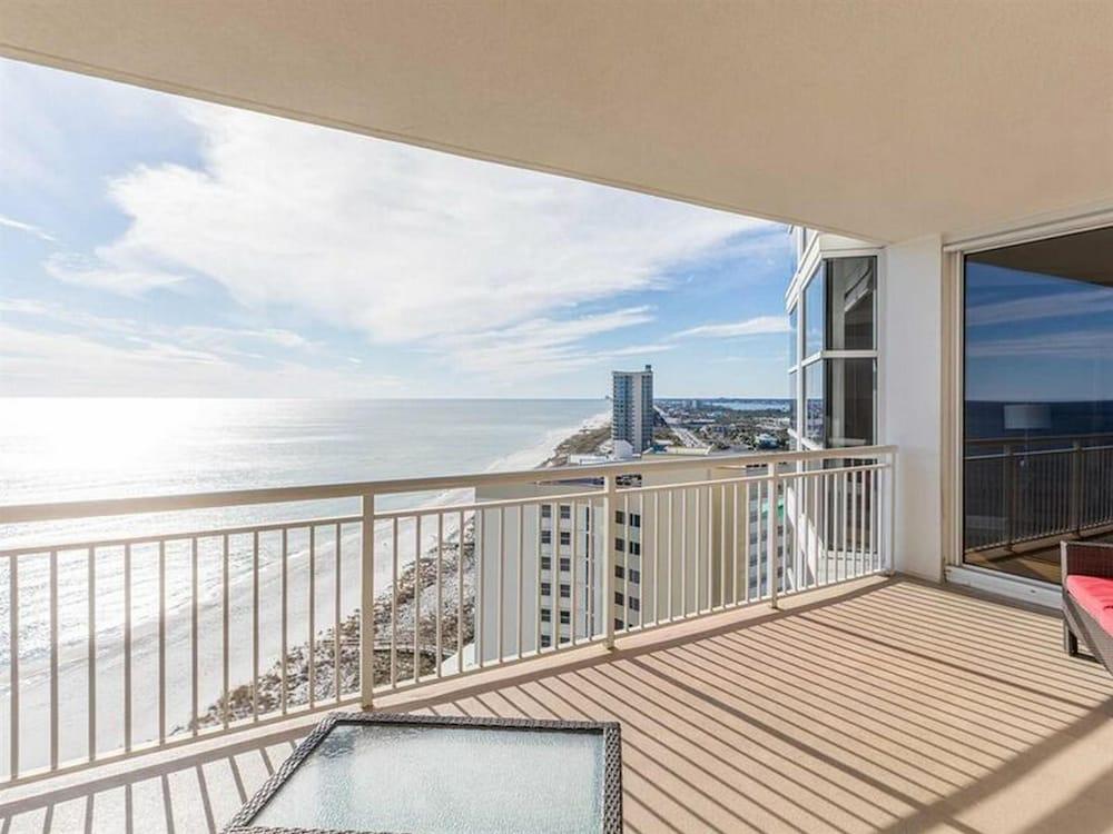 Palacio by Meyer Vacation Rentals
