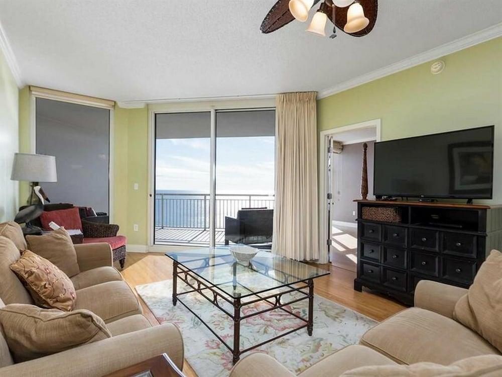 Palacio by Meyer Vacation Rentals