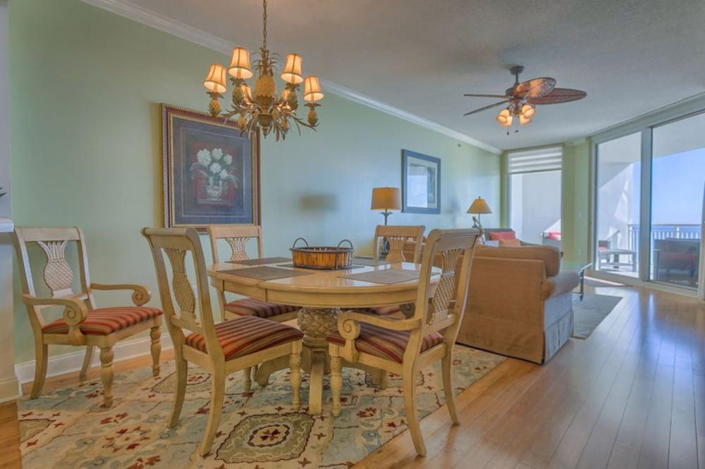Palacio by Meyer Vacation Rentals