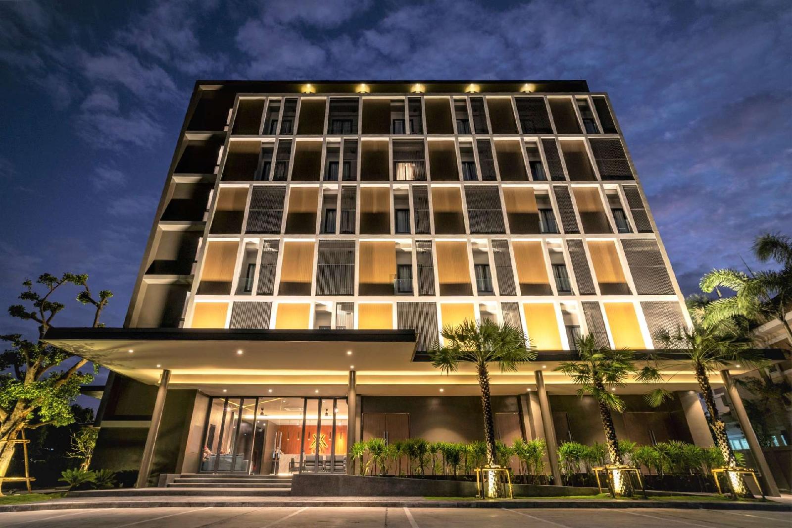 Xotel