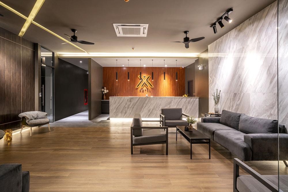 Xotel
