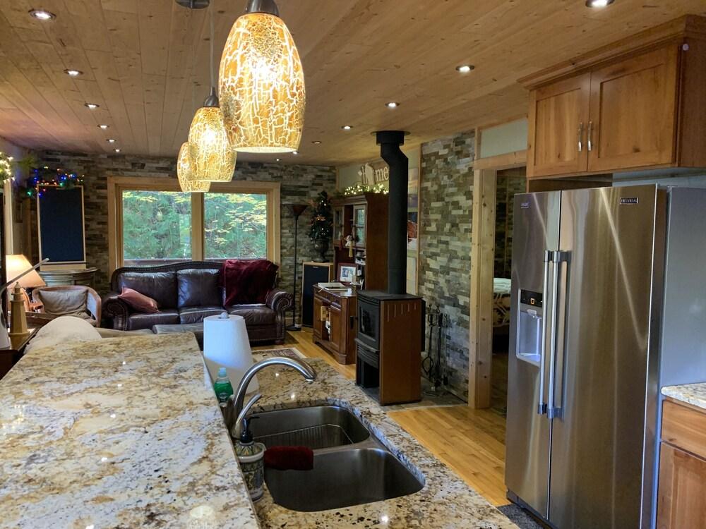 Hauser's Bayfield Cabin