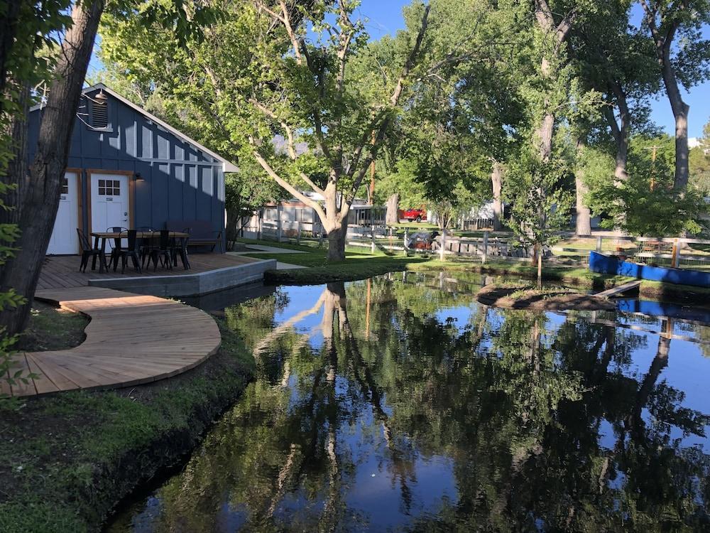 Eastside Guesthouse And Bivy