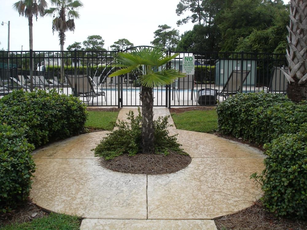 Bayview By Redawning