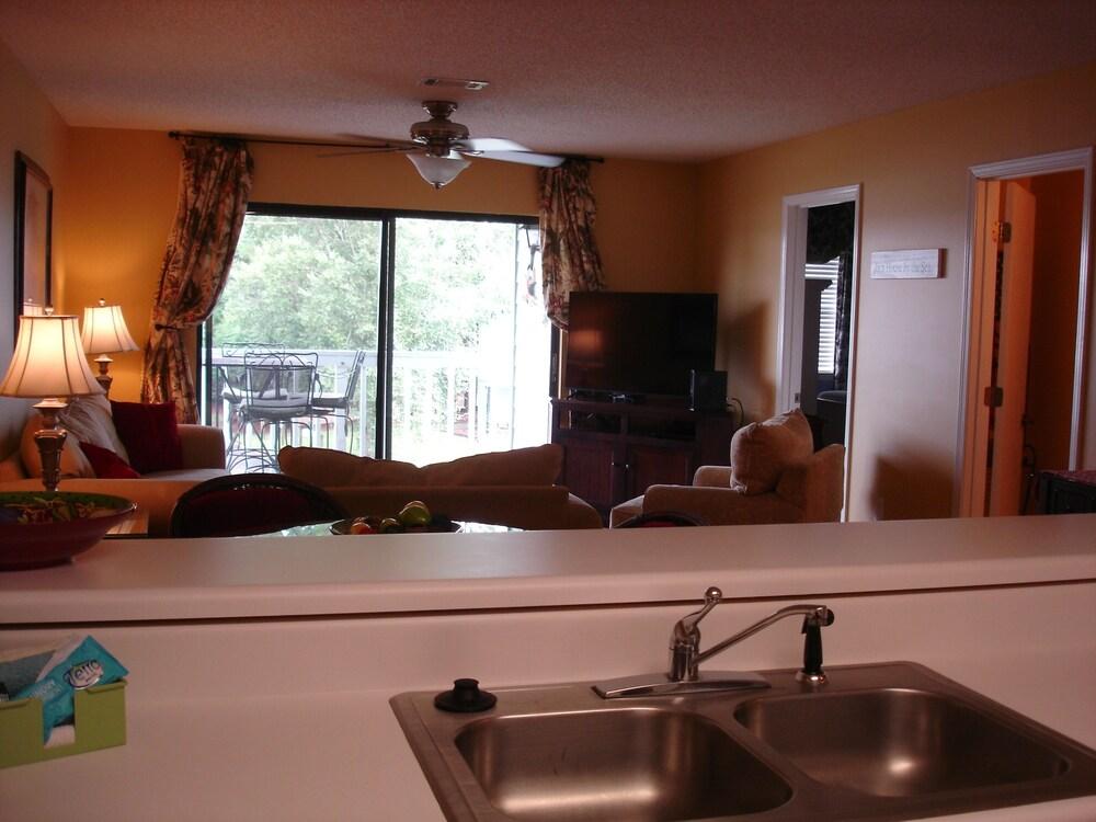 Bayview By Redawning