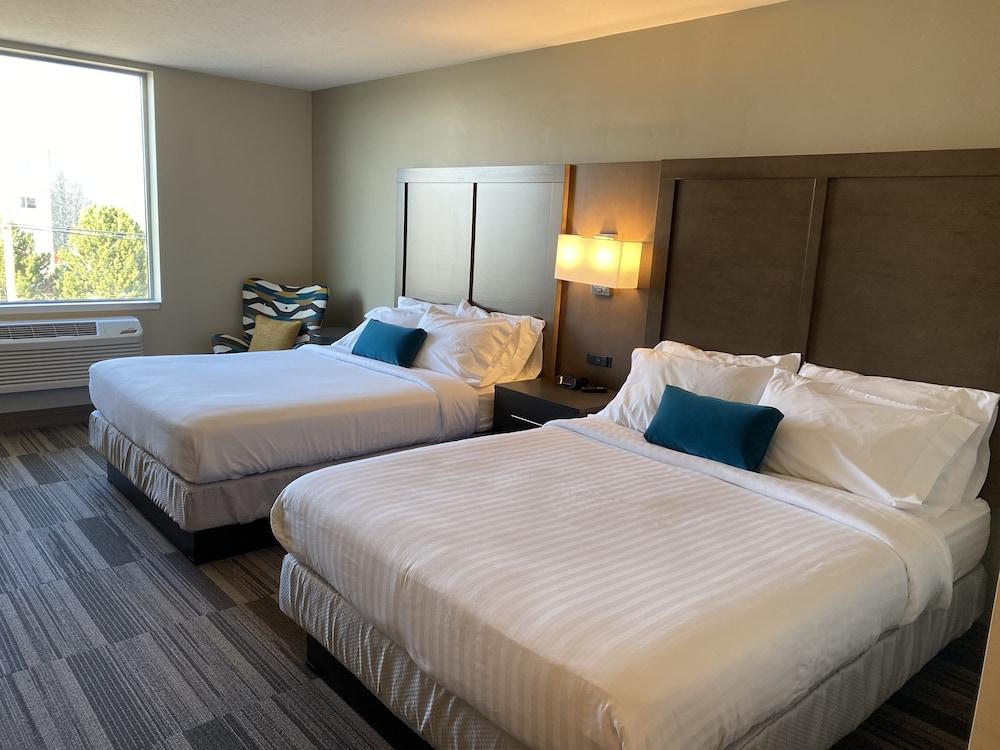Simple Suites Boise Airport
