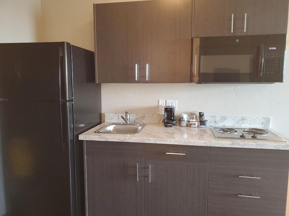 Simple Suites Boise Airport