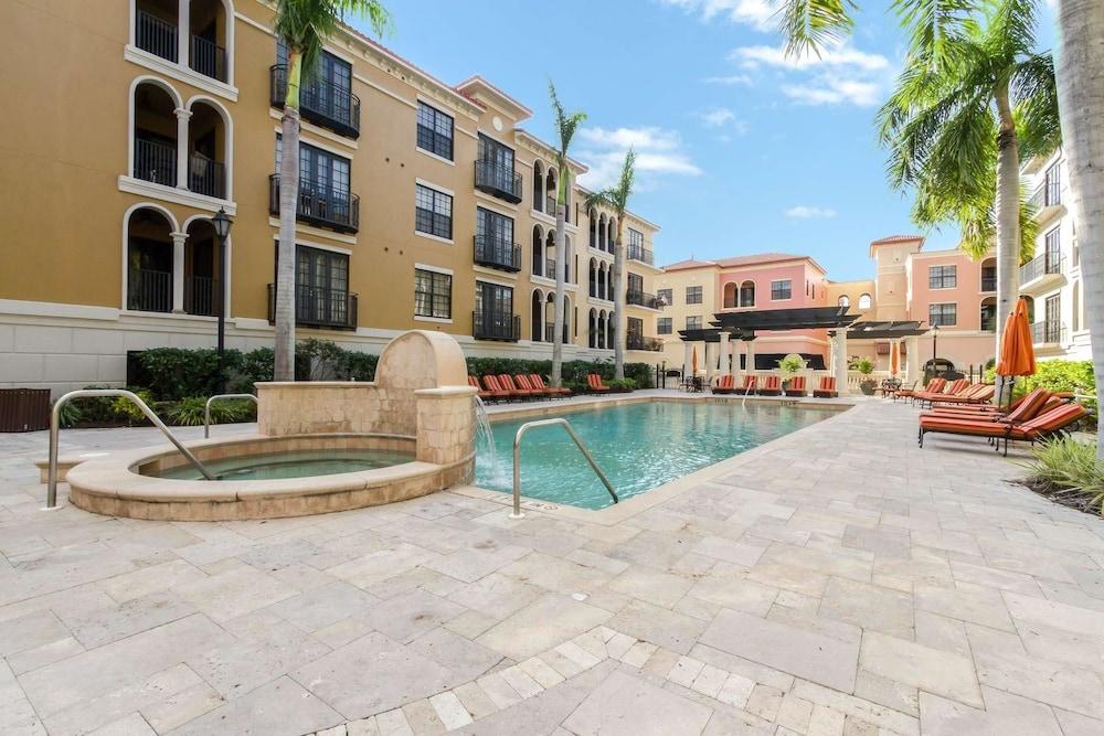 The Residences At Coconut Pointe