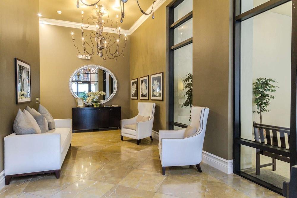 The Residences At Coconut Pointe
