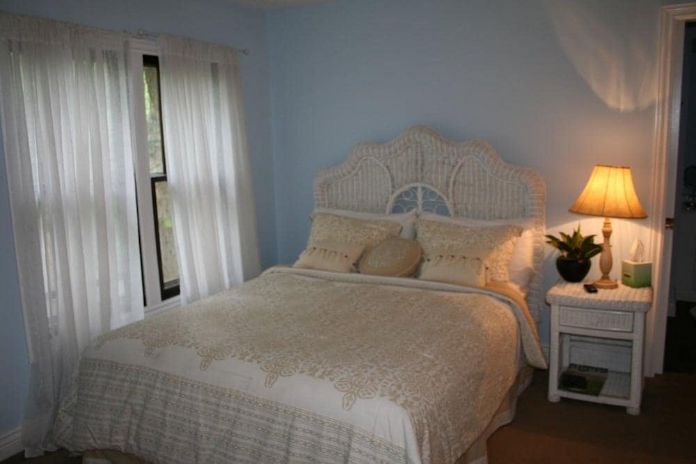 Duneland Beach Inn