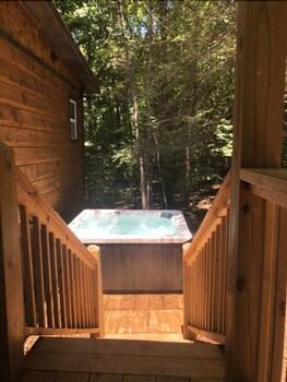 Treetops Retreat