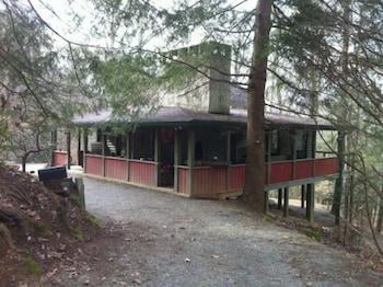 The Log Cabin