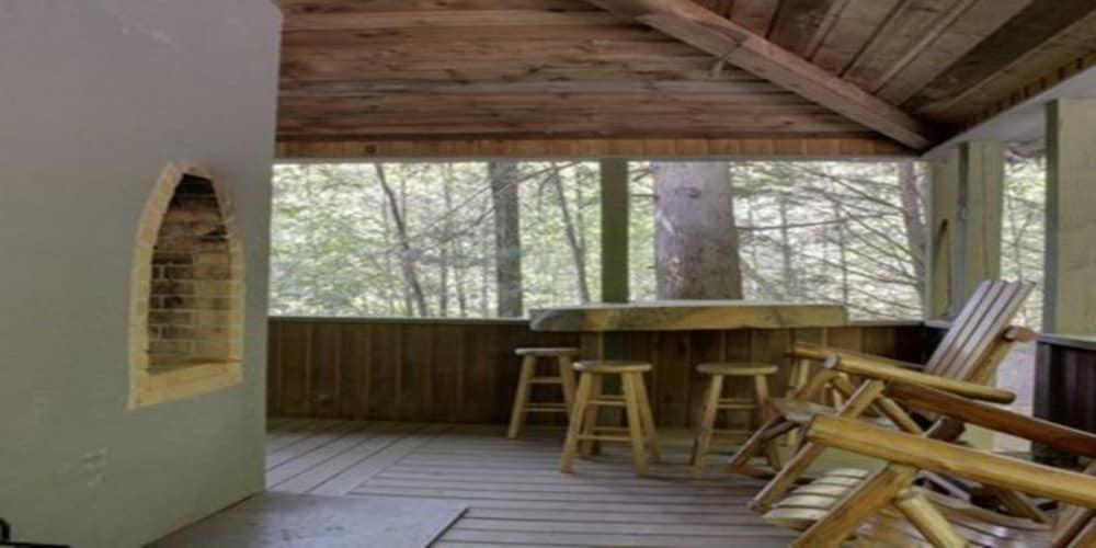 The Log Cabin