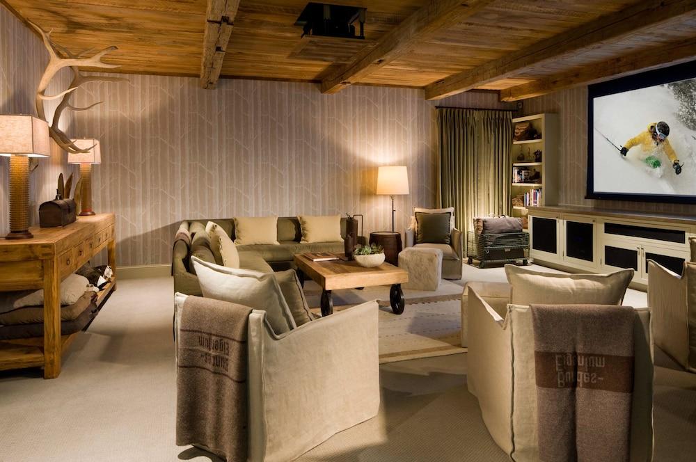 Eleven Experience Scarp Ridge Lodge