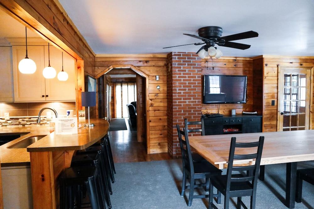 Au Sable Riverview Resort