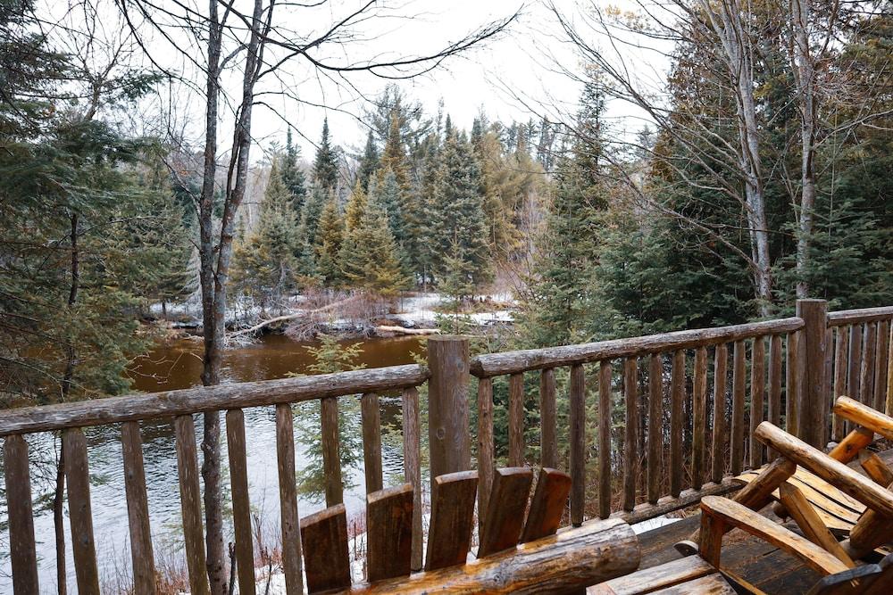Au Sable Riverview Resort