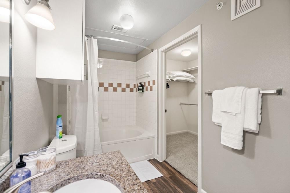 Kasa Dallas Plano Apartments