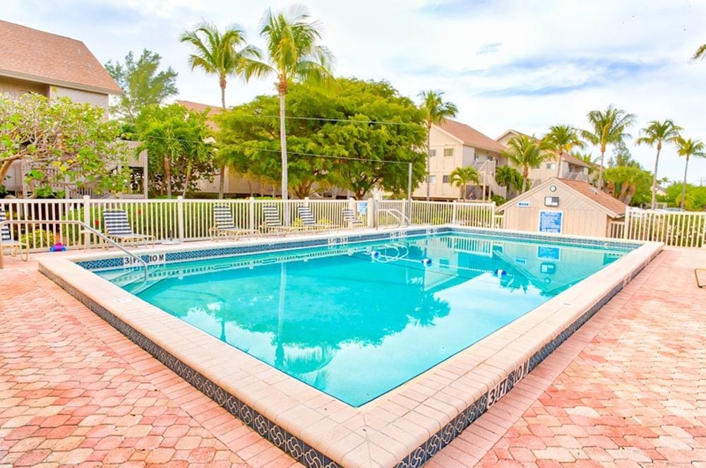 South Seas Beach Cottage