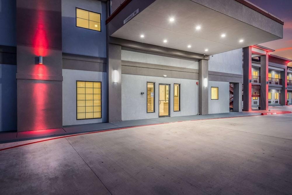 Red Roof Inn Baytown