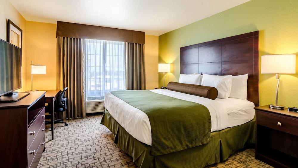Cobblestone Inn & Suites - Brookville
