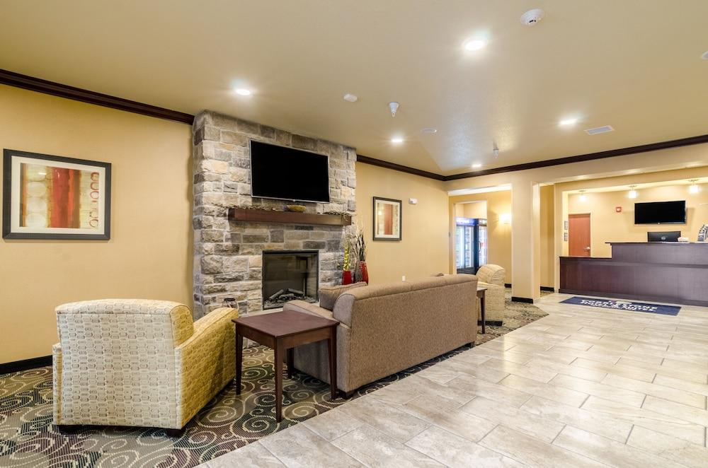 Cobblestone Inn & Suites - Brookville