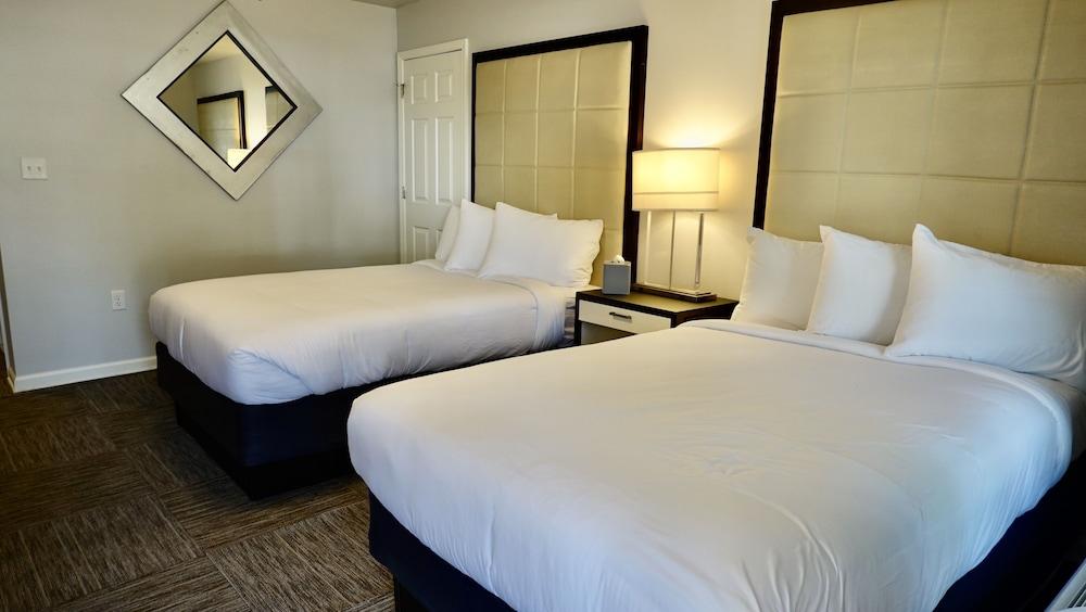 Heritage House Inn