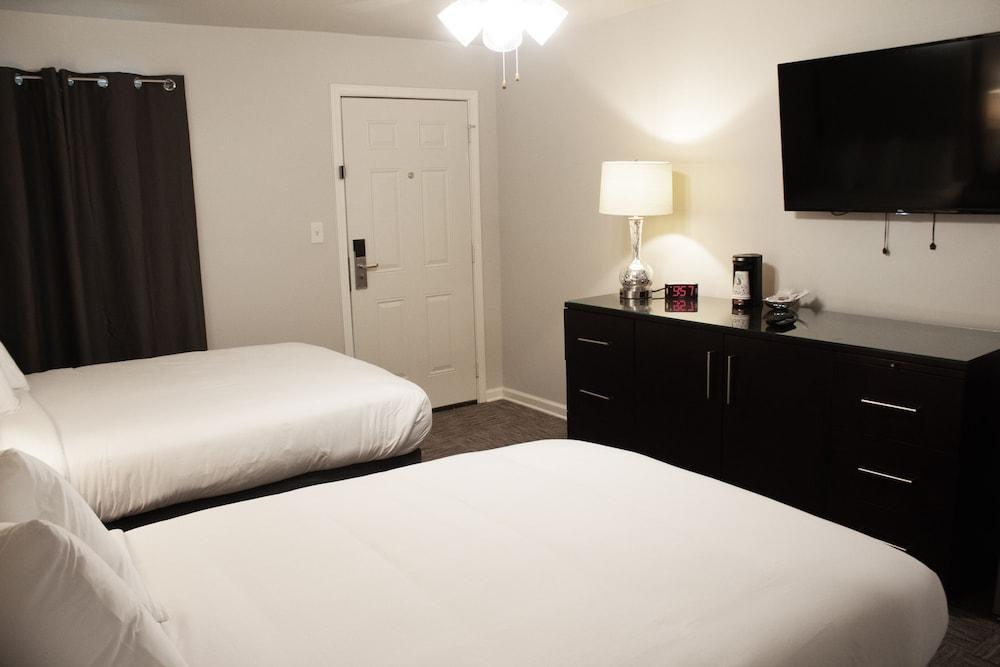 Heritage House Inn